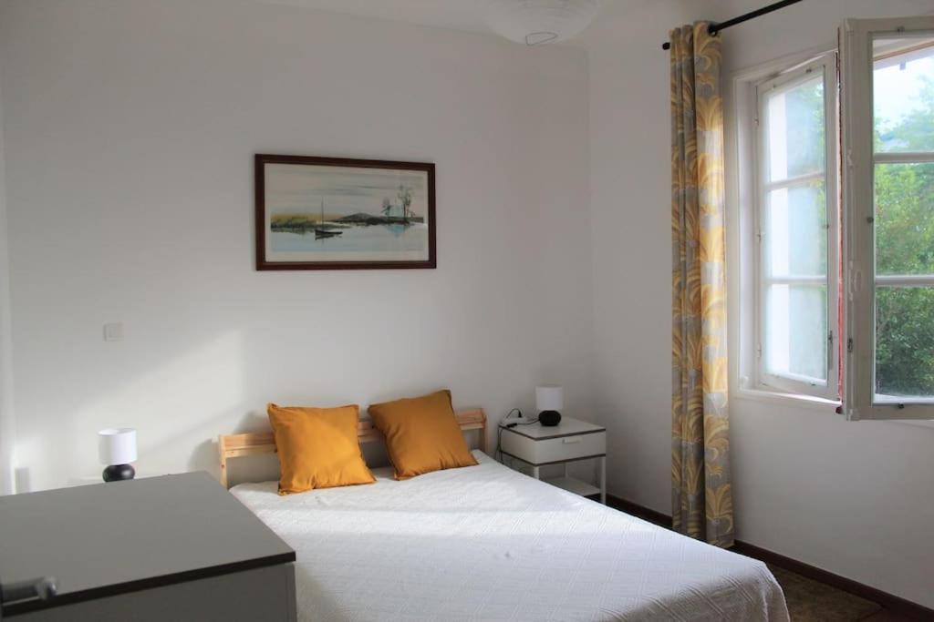 Charmante Maison Basque - 15Min A Pieds Des Plages - 6 Personnes Getaria Exterior foto